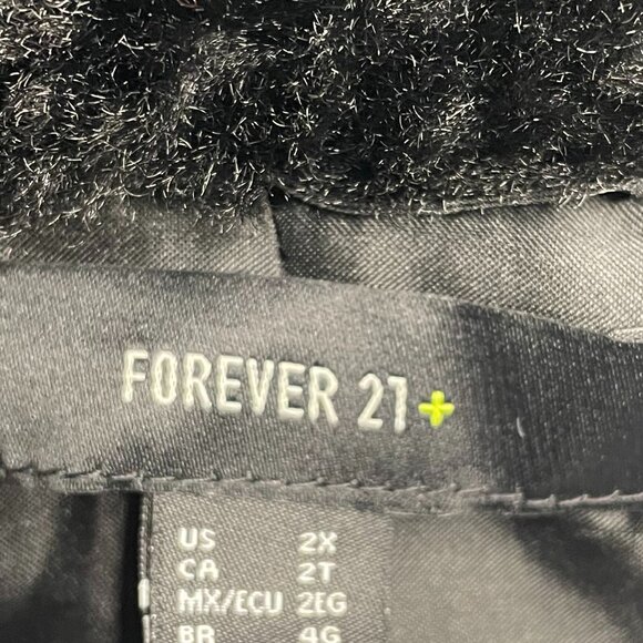 Forever 21 Black Faux Fur Coat – Soft Plush Long Sleeve Jacket – Size 2X - Picture 4 of 8